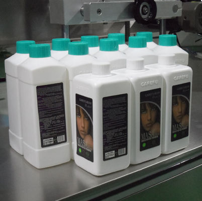 1.8 Kw Self Adhesive Labelling Machine , 200pcs/Min Auto Label Applicator